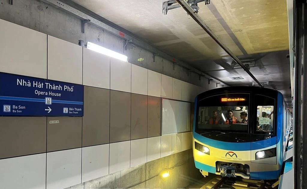 Ga ngầm Nhà Hát Thành Phố Metro Tuyến 1 TP.HCM
